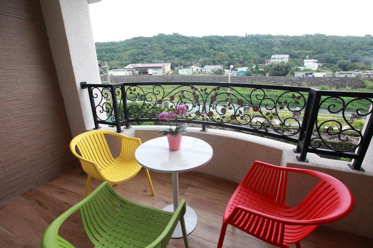 坡岸長堤民宿 Leveeside House Hualien City Ngoại thất bức ảnh